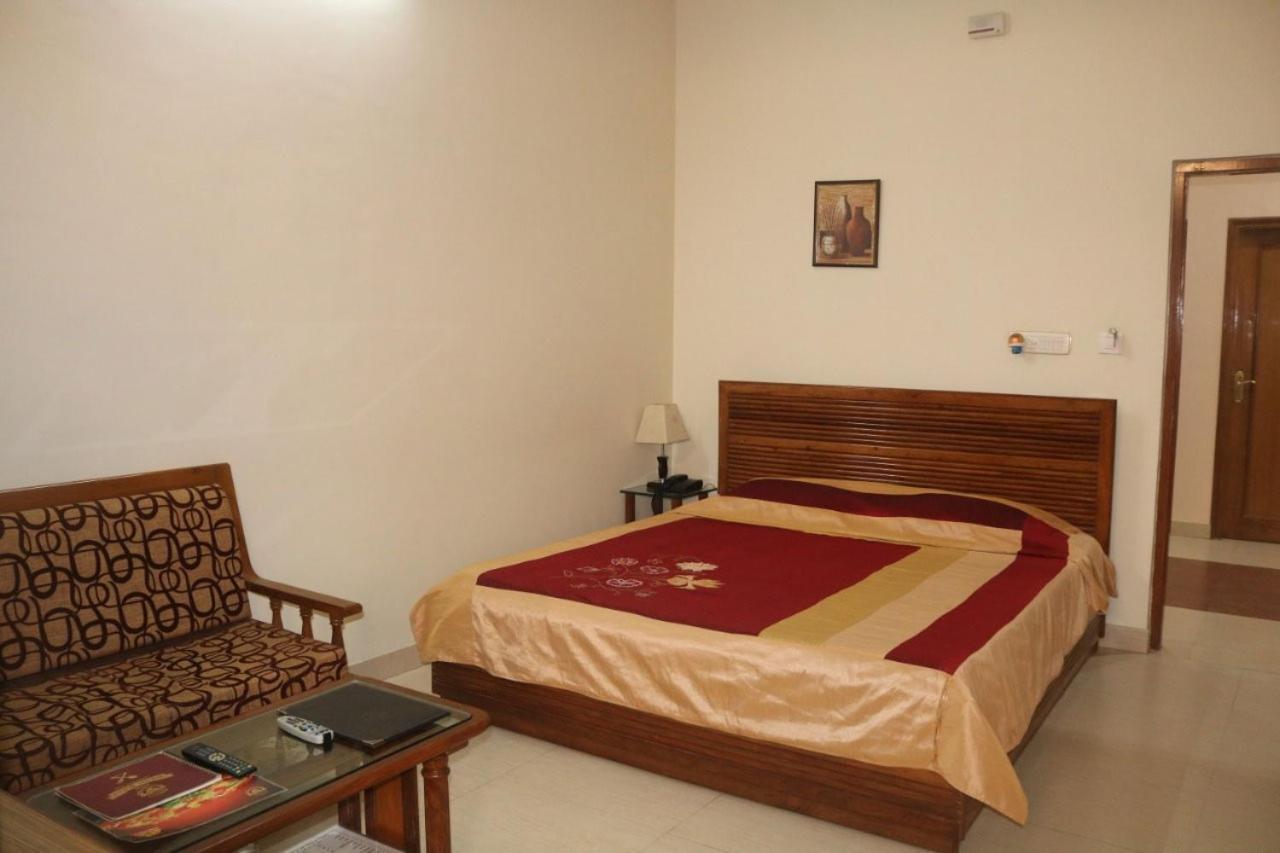 Hotel Shakti Palace Chūru Zewnętrze zdjęcie